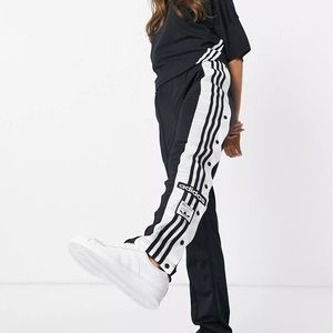 Adidas Originals Adicolor side logo track pants in black